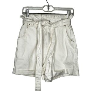 H‎ & M Shorts with Belt